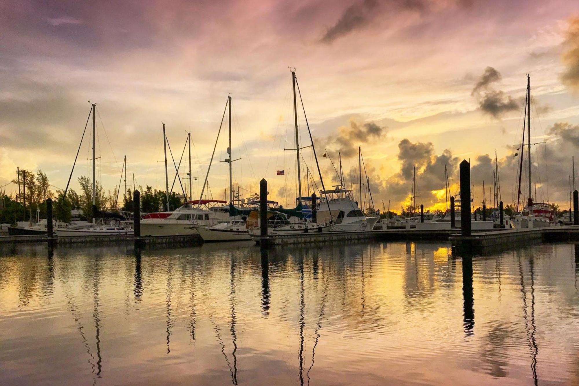 Sunrise Suites Dominican Suite #110 Key West Bilik gambar