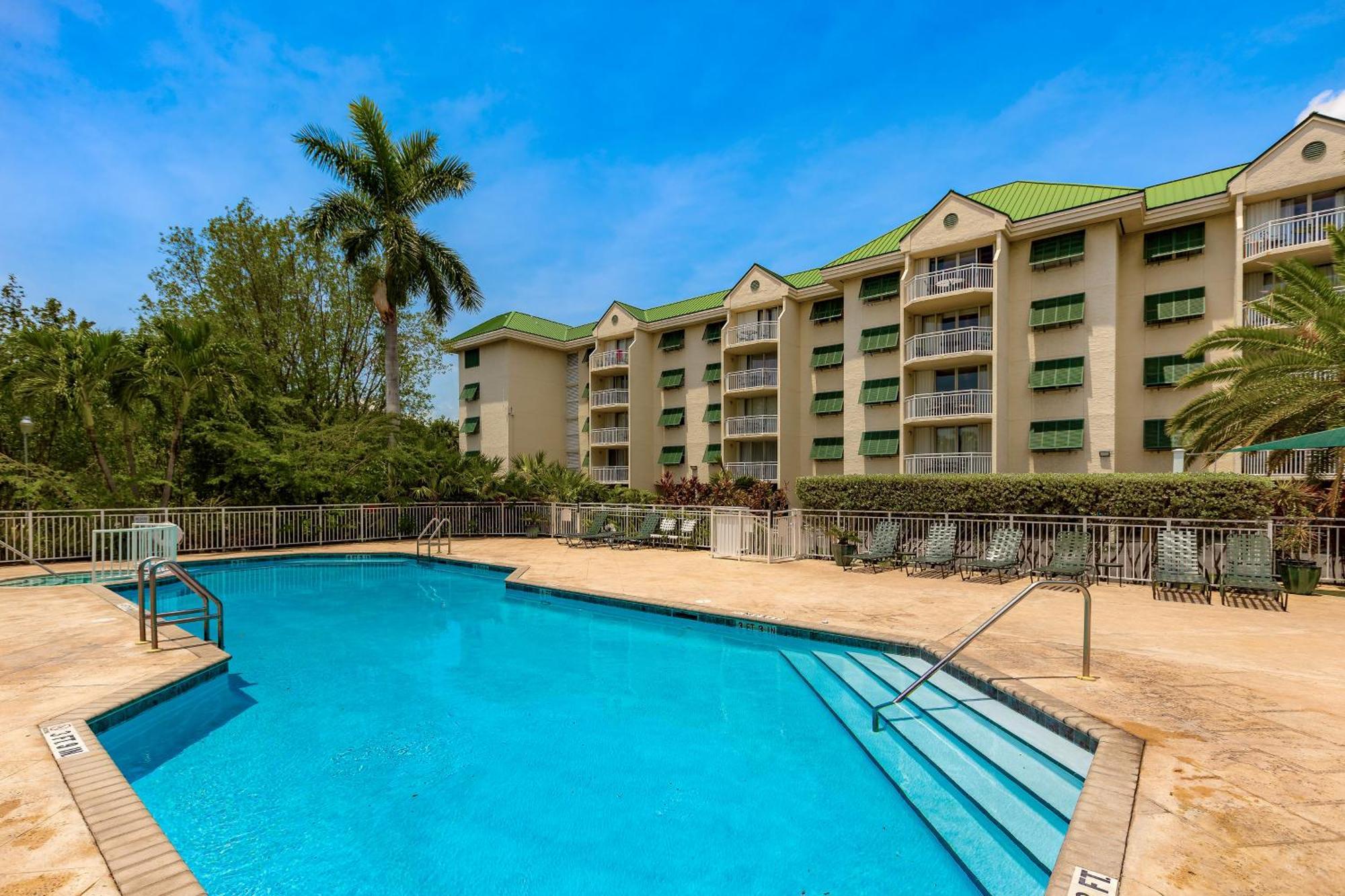 Sunrise Suites Dominican Suite #110 Key West Bilik gambar